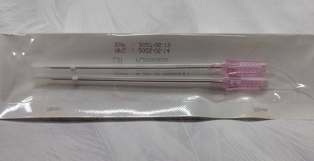 アフロディーテPLACL糸リフトで使用するPLACLスレッド（糸）の実物写真